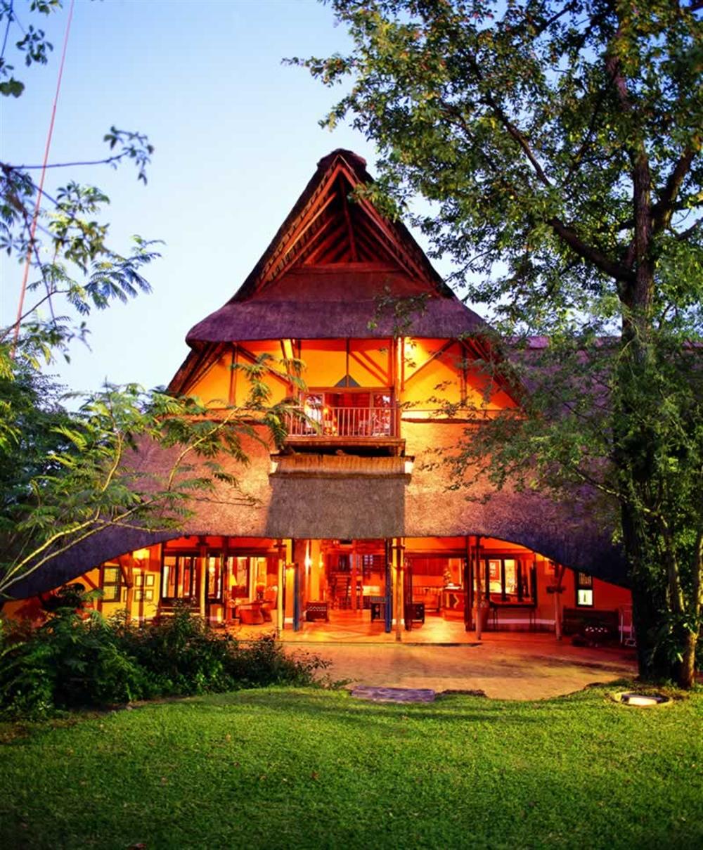 Victoria Falls Safari Lodge