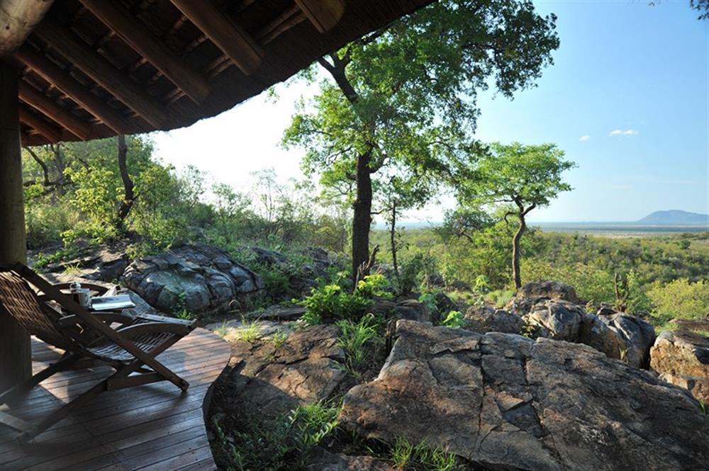 Buffalo Ridge Safari Lodge