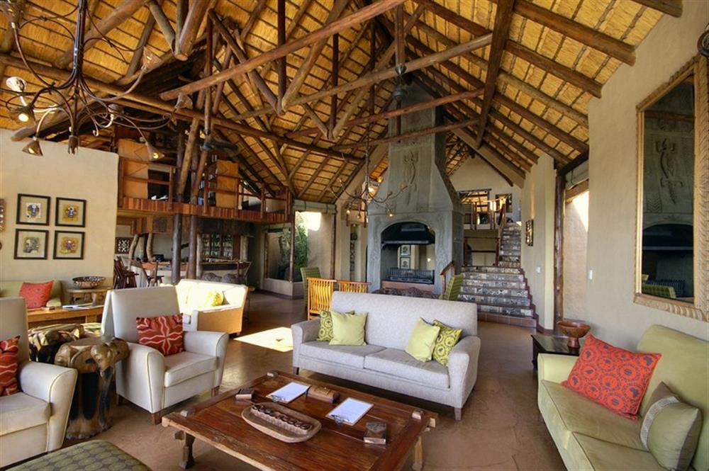 Lukimbi Safari Lodge