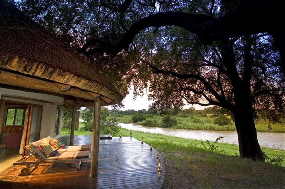 Exeter River Lodge
