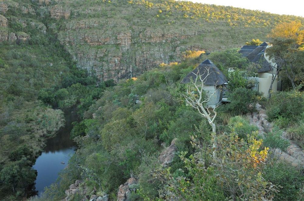 Clifftop Lodge