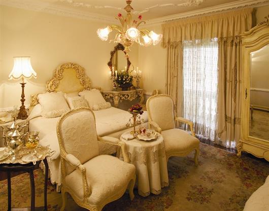 Illyria House