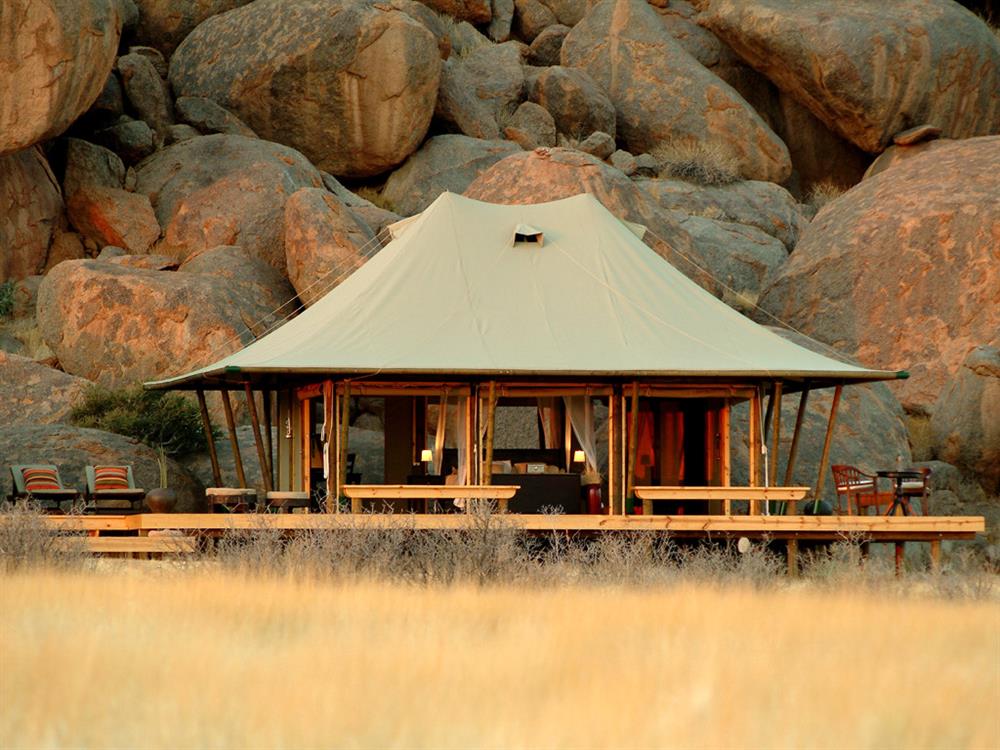 Wolwedans Boulders Safari Camp