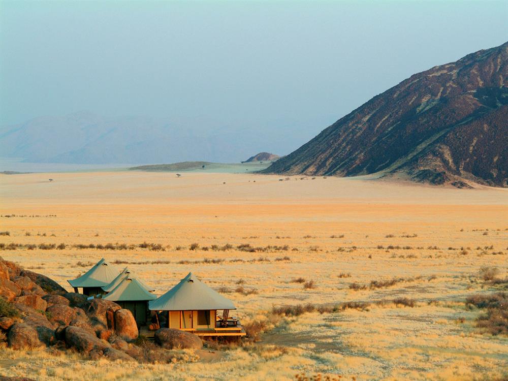 Wolwedans Boulders Safari Camp