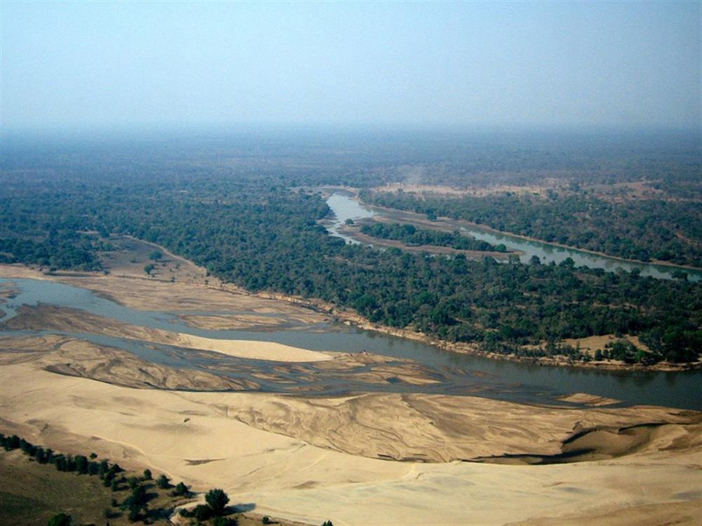 Kalamu Lagoon Camp