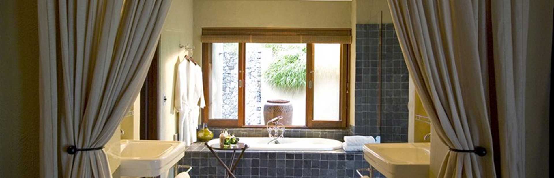 Exeter River Lodge