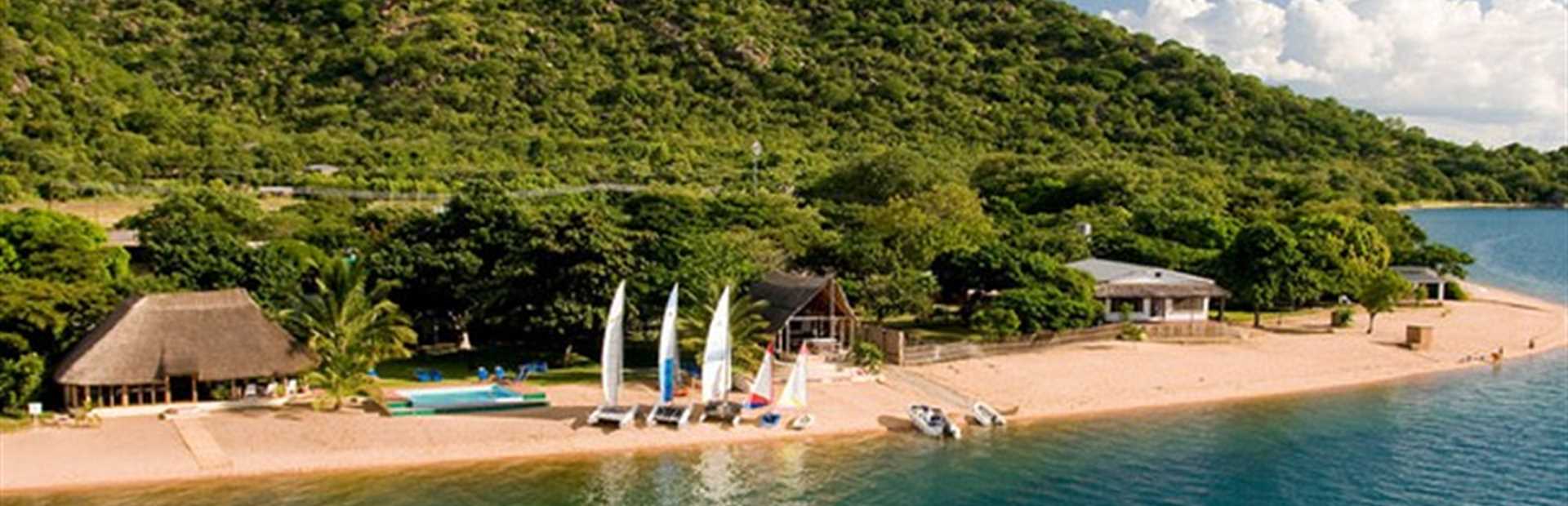 Danforth Yachting Lodge